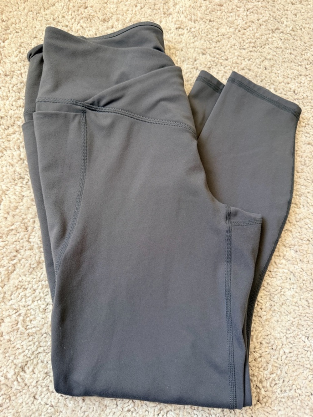 Fabletics Women's Charcoal Gray Leggings